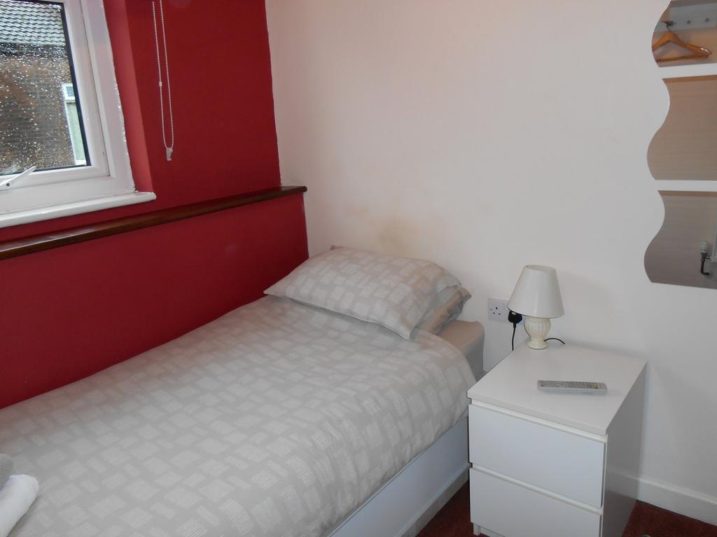 Oyo Main Top Hotel Widnes Ruang foto
